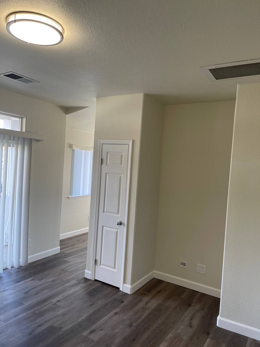 Apartment for rent at 9 Cardinal Way, Santa Rosa, CA 95409