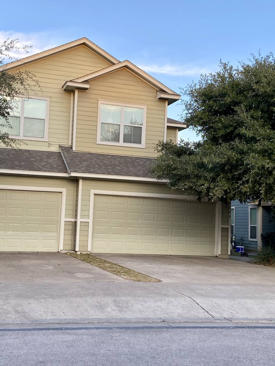 Townhouse for rent at 2408 Allred Dr #A, Austin, TX 78748
