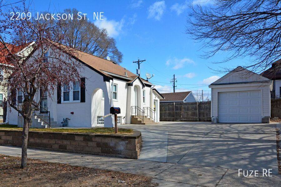 House for rent at 2209 Jackson St NE, Minneapolis, MN 55418