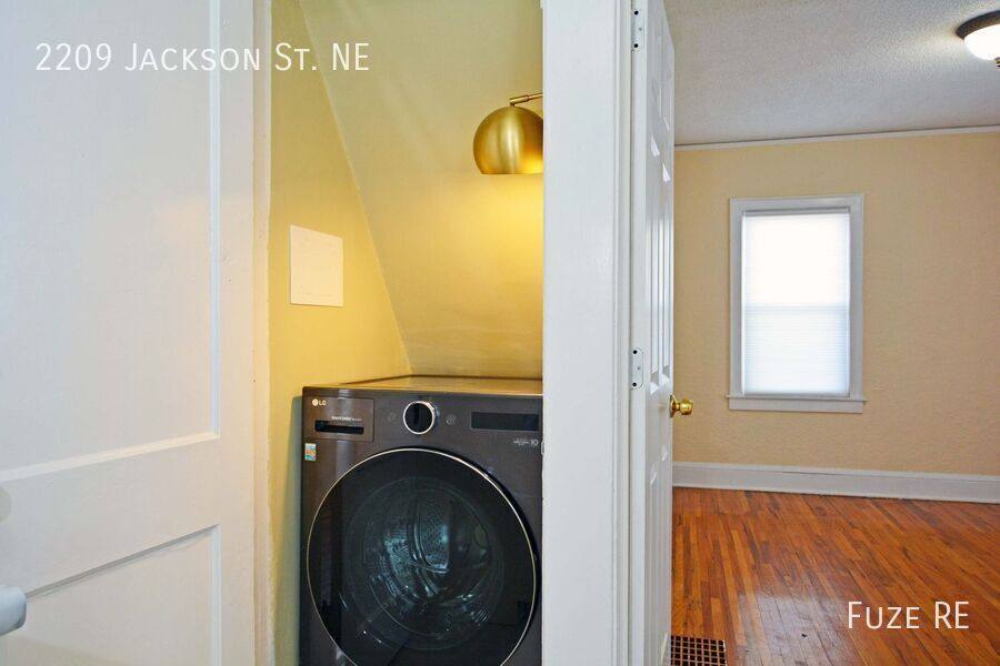House for rent at 2209 Jackson St NE, Minneapolis, MN 55418