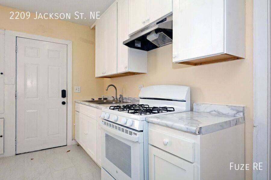 House for rent at 2209 Jackson St NE, Minneapolis, MN 55418