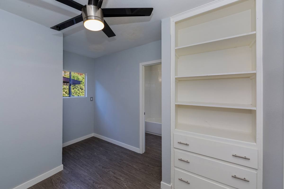 Apartment for rent at 1600-1602 Cedar Ave, Long Beach, CA 90813