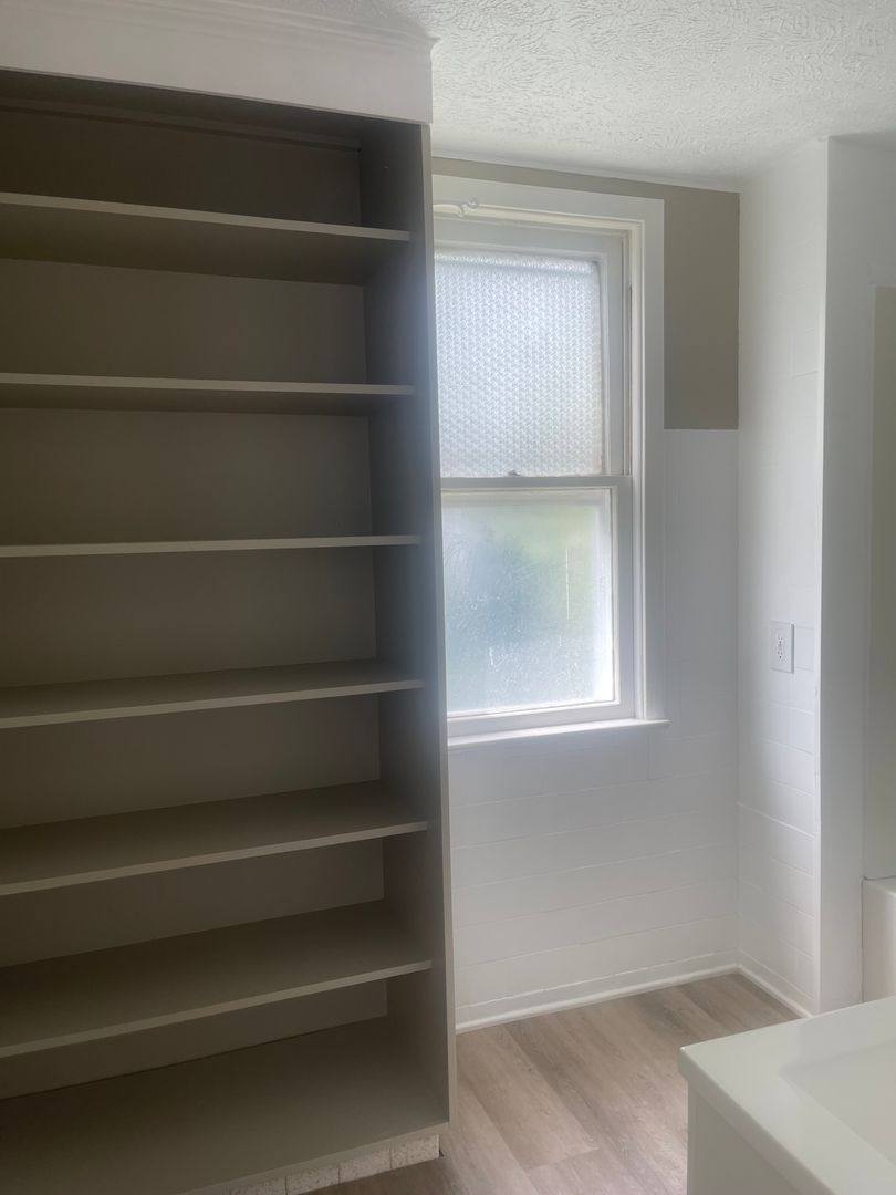 Apartment for rent at 13623 Bennington Ave, Cleveland, OH 44135