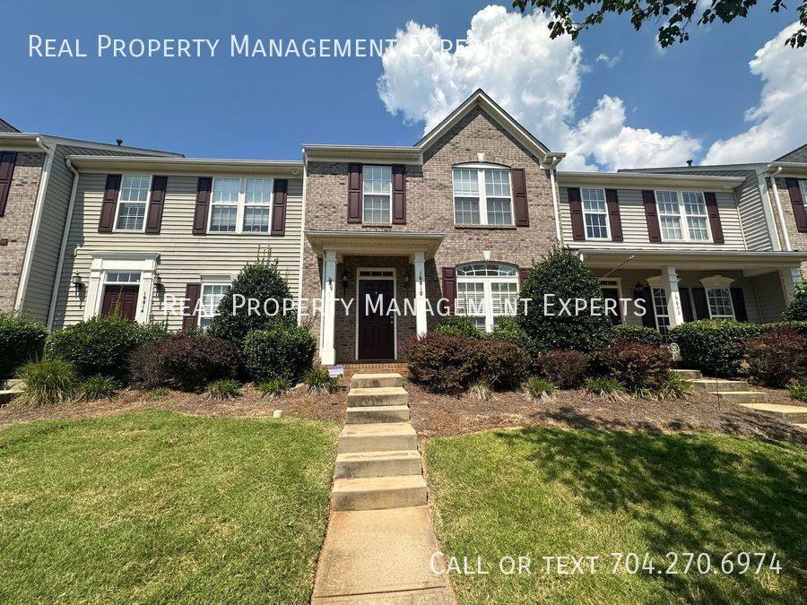 Townhouse for rent at 16810 Hugh Torance Parkway, Huntersville, NC 28078