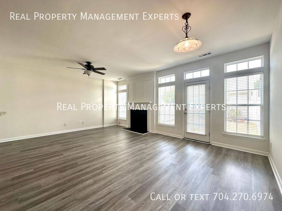 Townhouse for rent at 16810 Hugh Torance Parkway, Huntersville, NC 28078