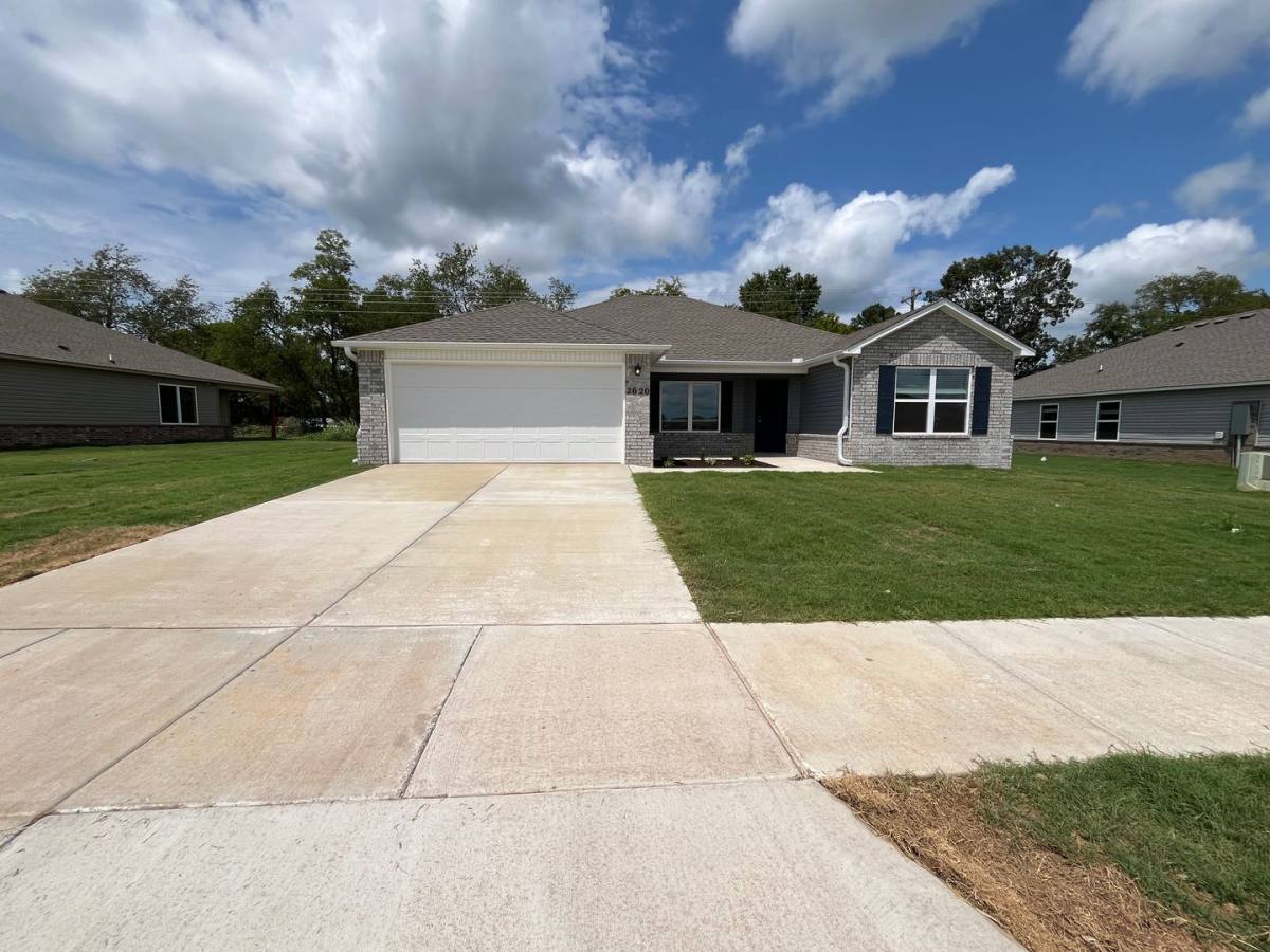 House for rent at 2620 Chittick St, Pea Ridge, AR 72751