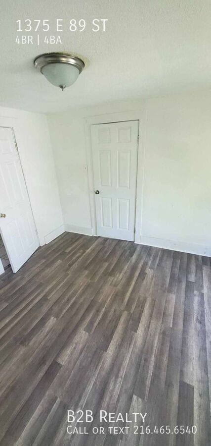 House for rent at 1375 E 89 St, Cleveland, OH 44106
