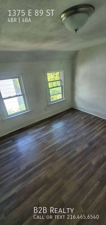 House for rent at 1375 E 89 St, Cleveland, OH 44106