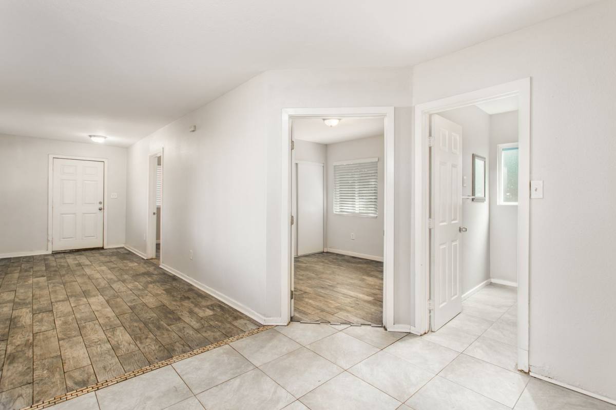 Apartment for rent at 14993 Yucca Ave, Fontana, CA 92335