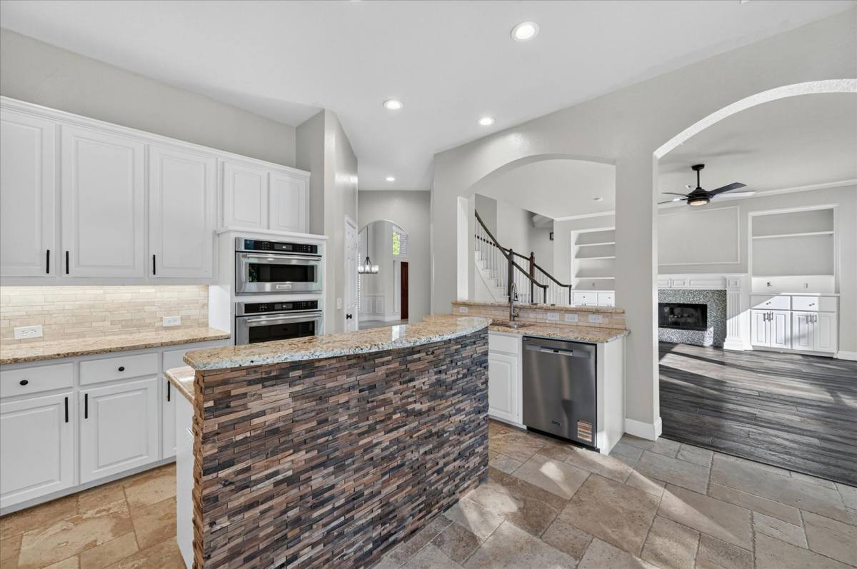 House for rent at 3102 Southwood Dr, Lewisville, TX 75077