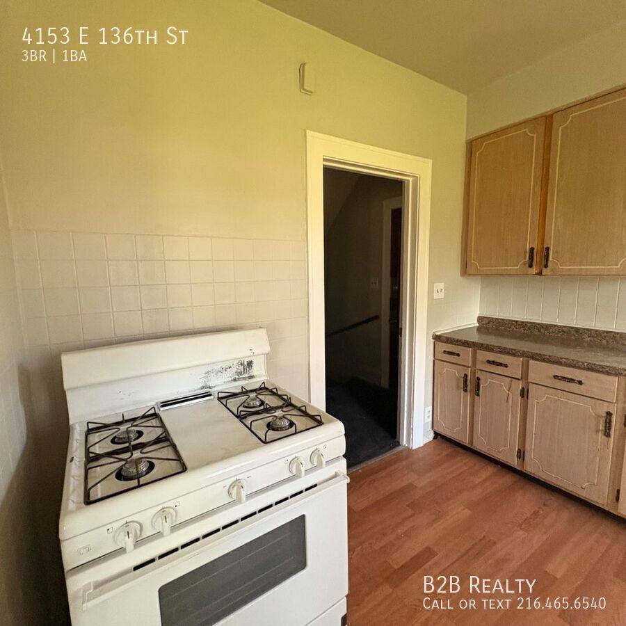 Apartment for rent at 4153 E 136th St, Cleveland, OH 44105