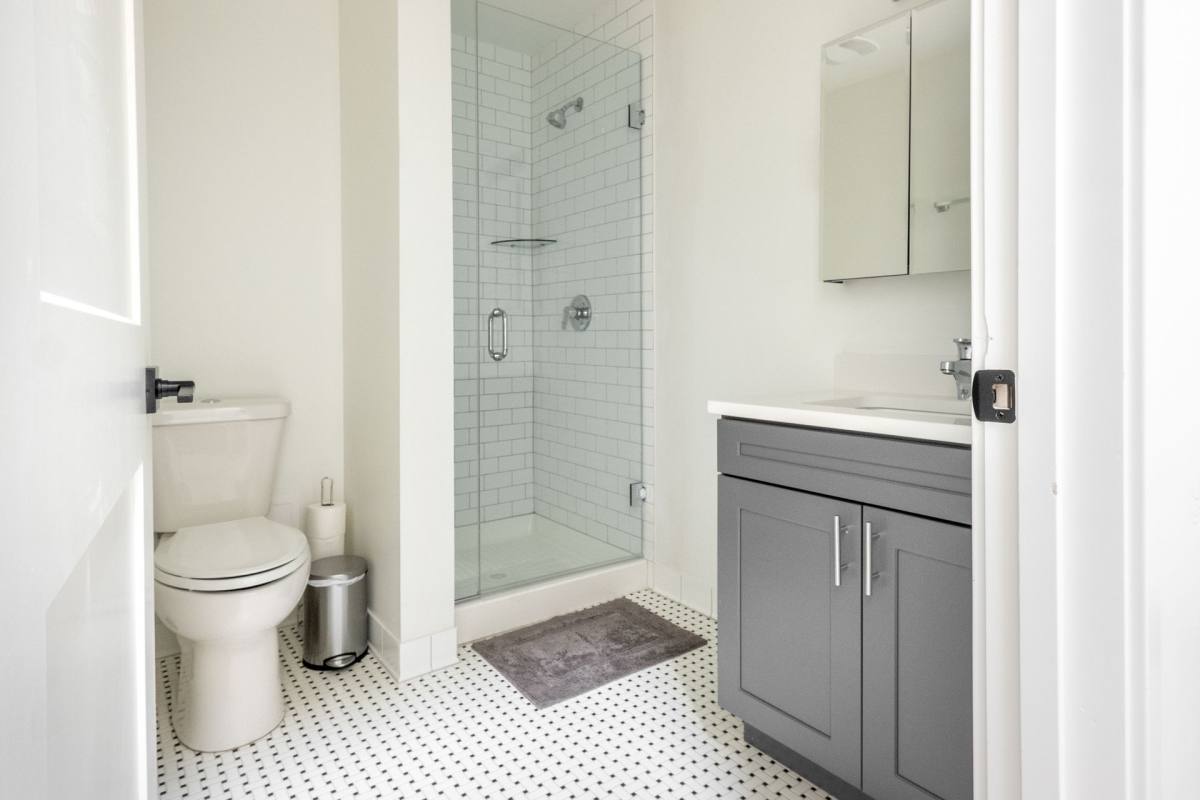 Apartment for rent at 1407 W 15th St, Chicago, IL 60608