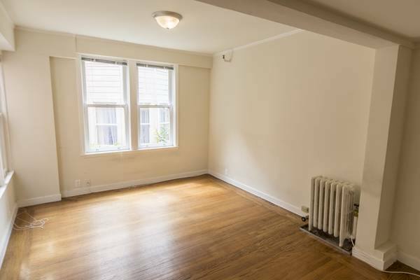Apartment for rent at 130 Frederick St #4, San Francisco, CA 94117