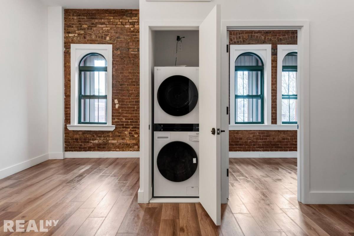 Apartment for rent at 16 Howard Ave #164C, Brooklyn, NY 11221