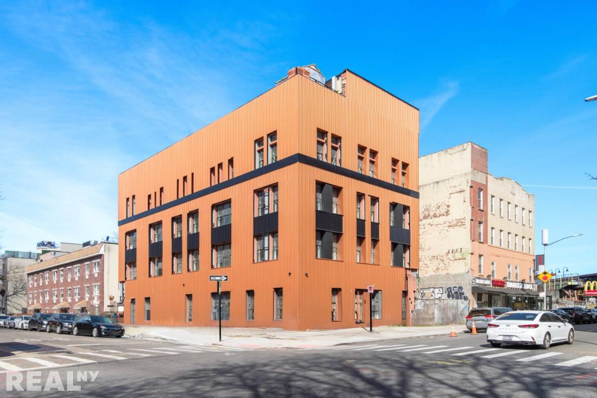 Apartment for rent at 16 Howard Ave #164C, Brooklyn, NY 11221