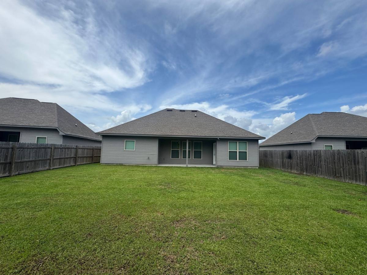 House for rent at 9650 S Grand Marsh Court, Denham Springs, LA 70726