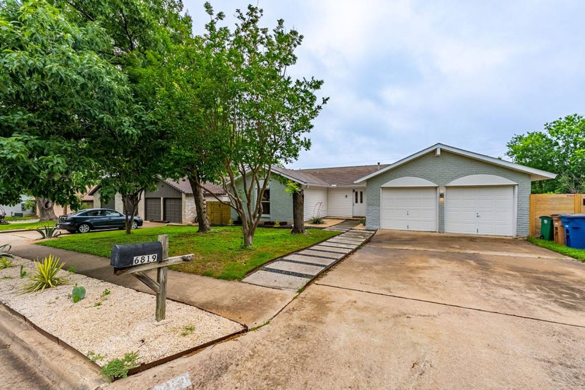 House for rent at 6819 Greycloud Dr, Austin, TX 78745