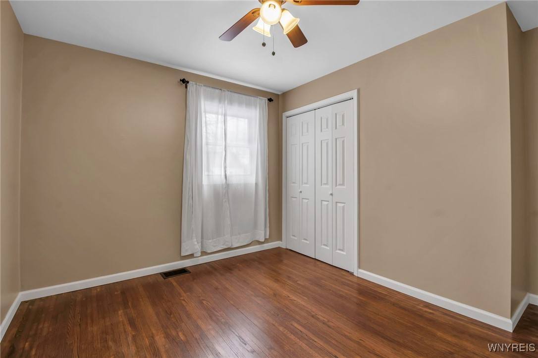 House for rent at 317 Hedwig Dr, North Tonawanda, NY 14120