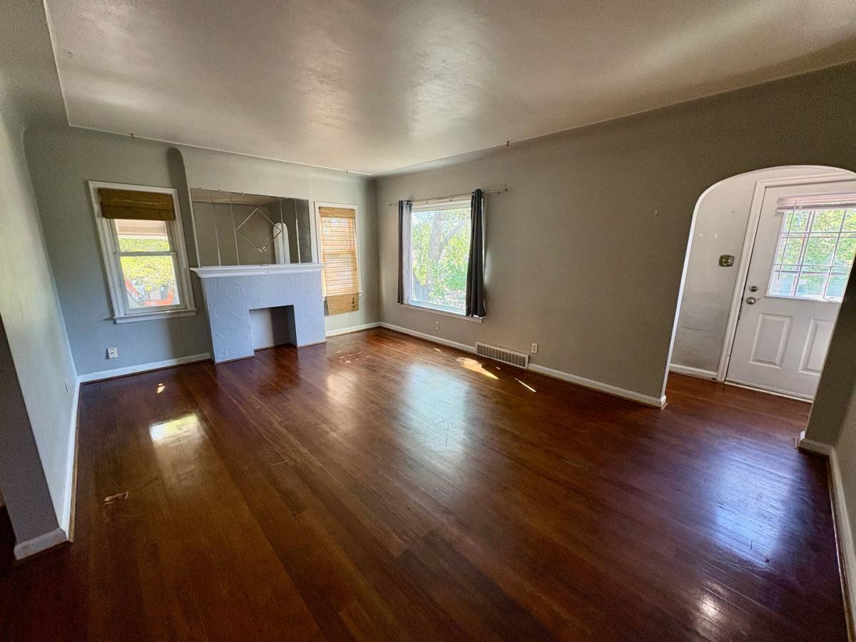 House for rent at 701 Alderson Ave, Billings, MT 59101