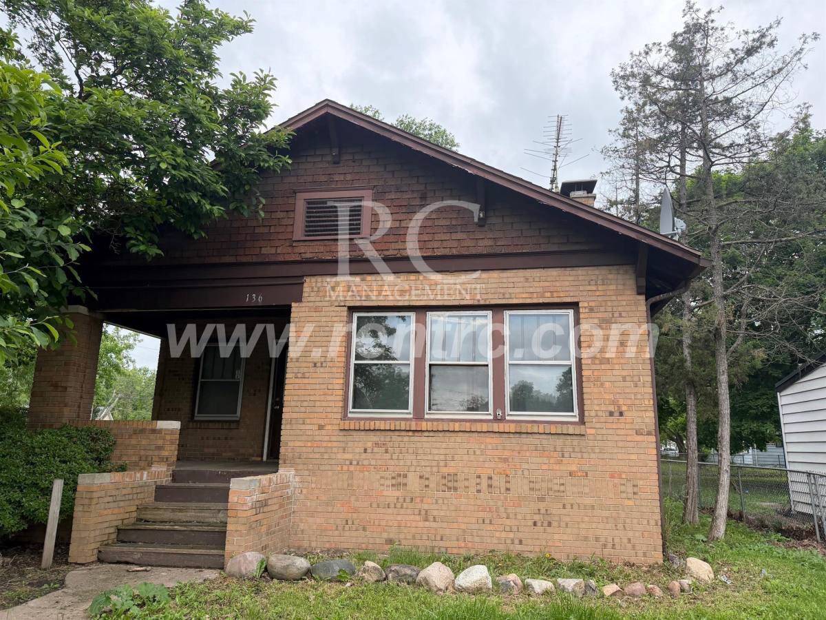 House for rent at 136 Griffin, Danville, IL 61832