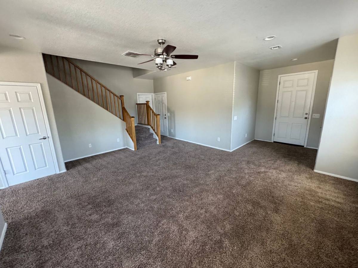 House for rent at 18768 S Avenida Rio Veloz, Sahuarita, AZ 85629