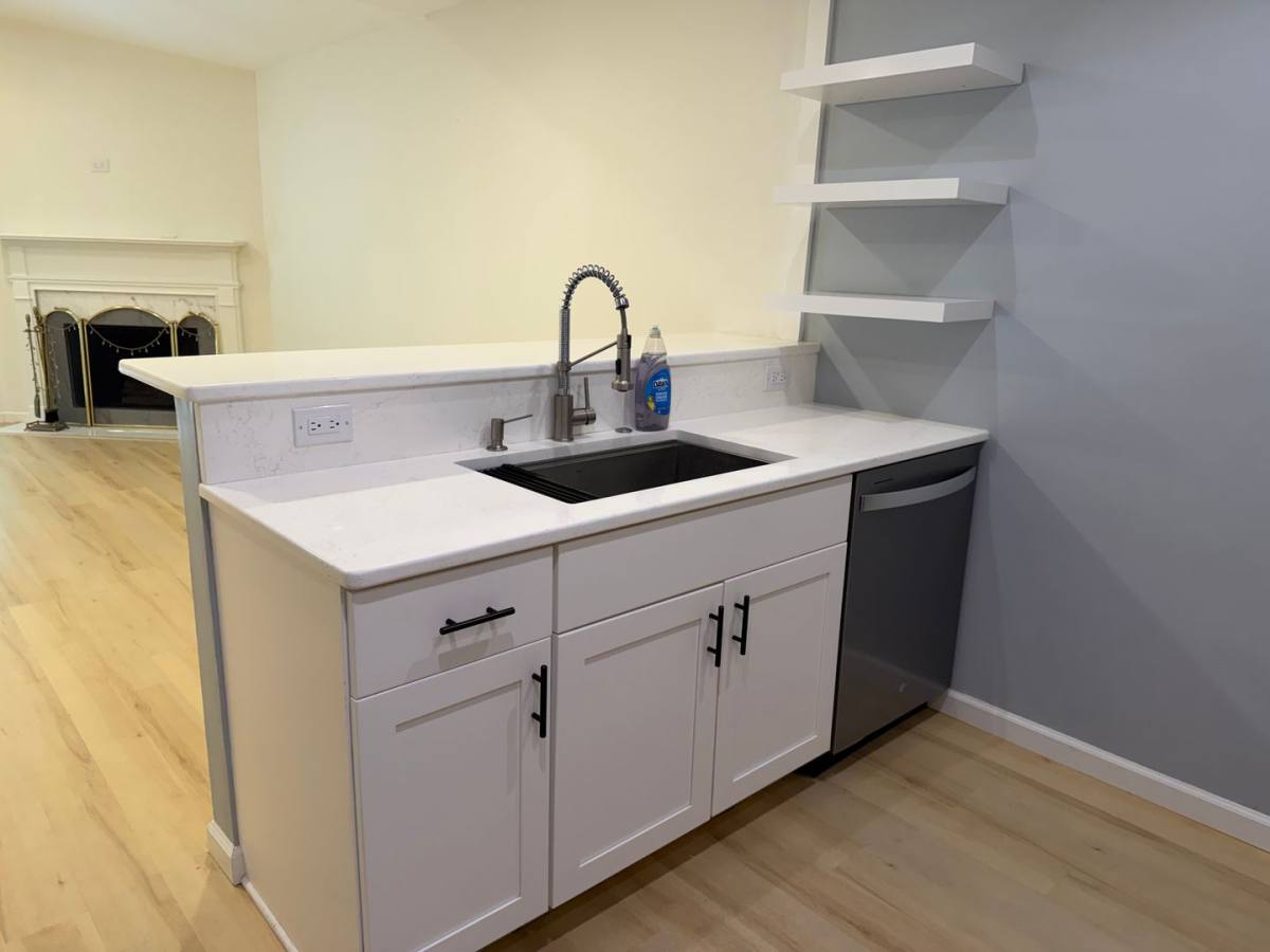 Condo for rent at 96 Mathews Dr, Hilton Head Island, SC 29926