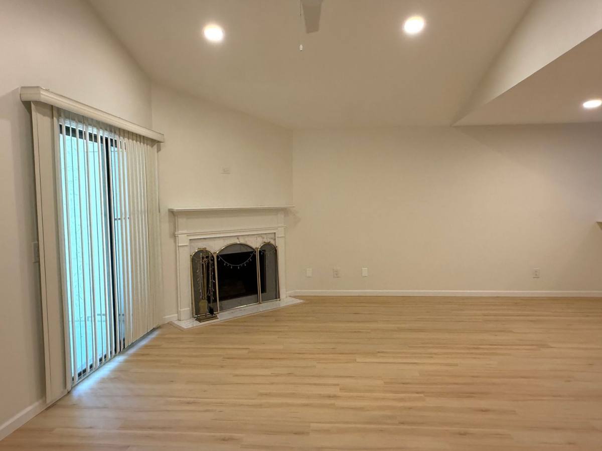 Condo for rent at 96 Mathews Dr, Hilton Head Island, SC 29926