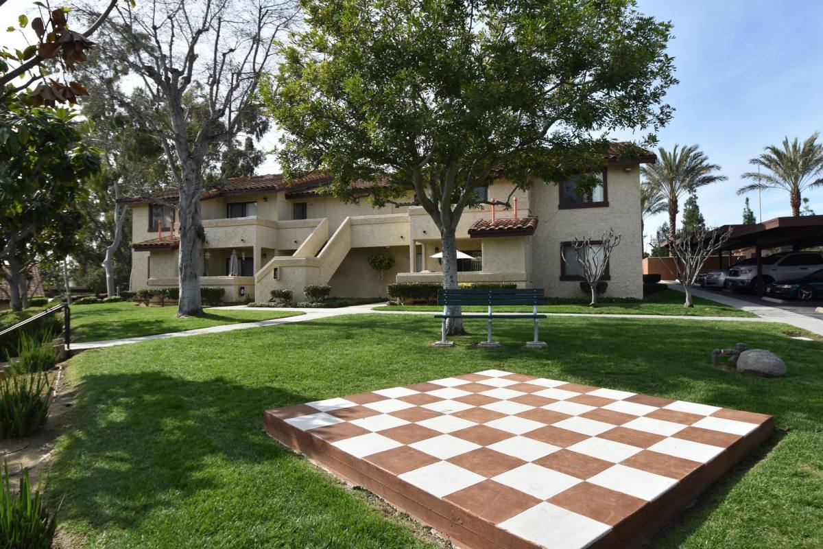Apartment for rent at 1617 Live Oak Rd, Vista, CA 92081