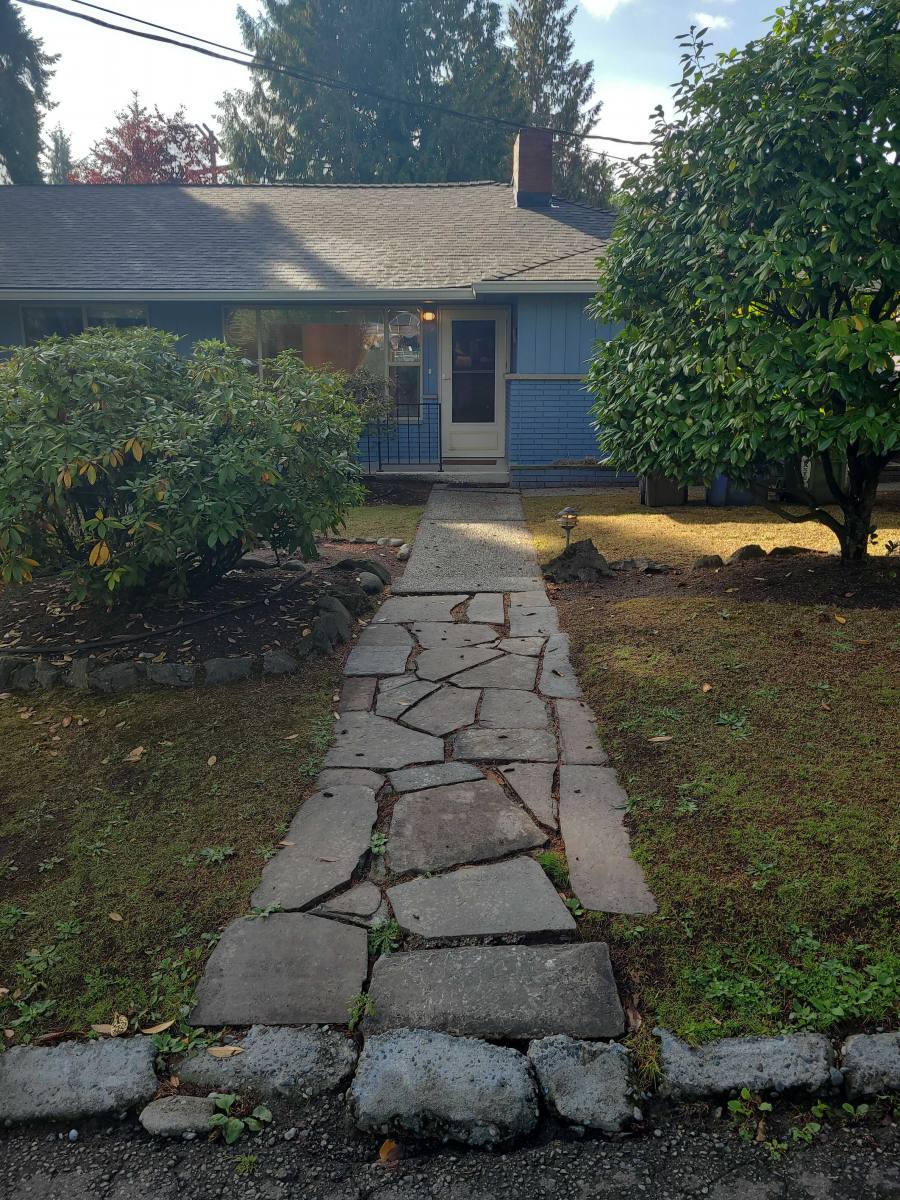 House for rent at 2539 NE 105th Place, Seattle, WA 98125
