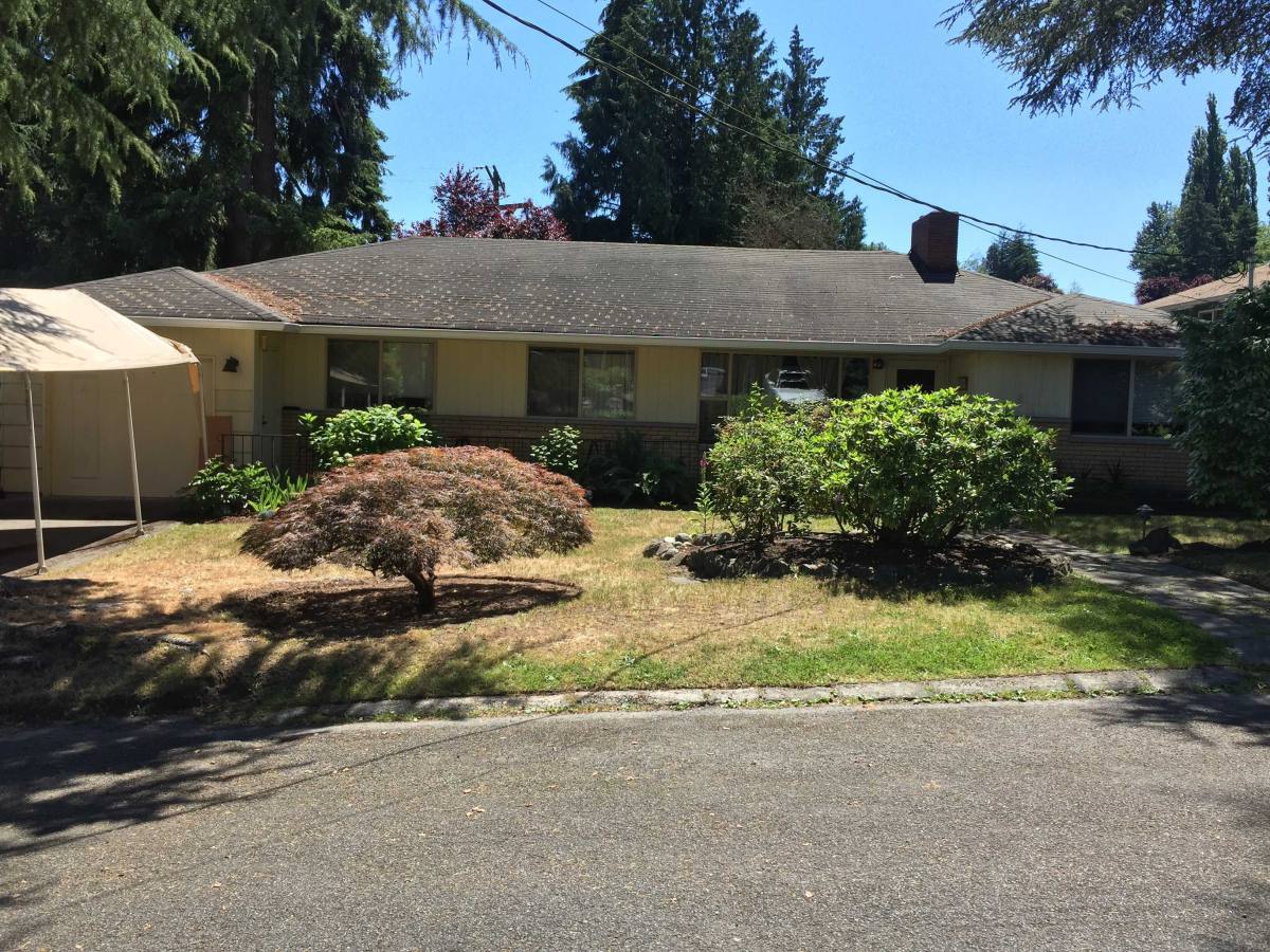House for rent at 2539 NE 105th Place, Seattle, WA 98125