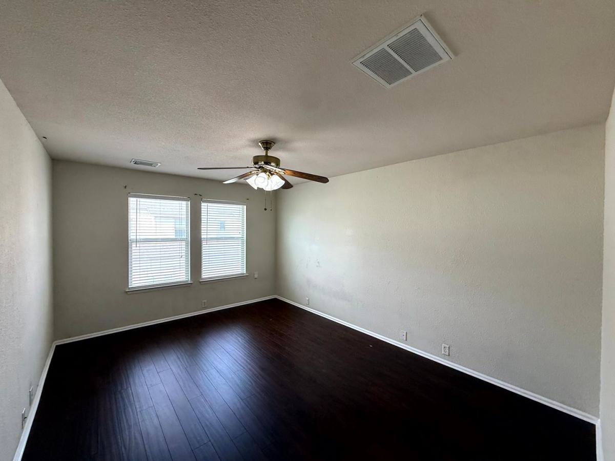 Townhouse for rent at 13516 Bristow Dawn, San Antonio, TX 78217