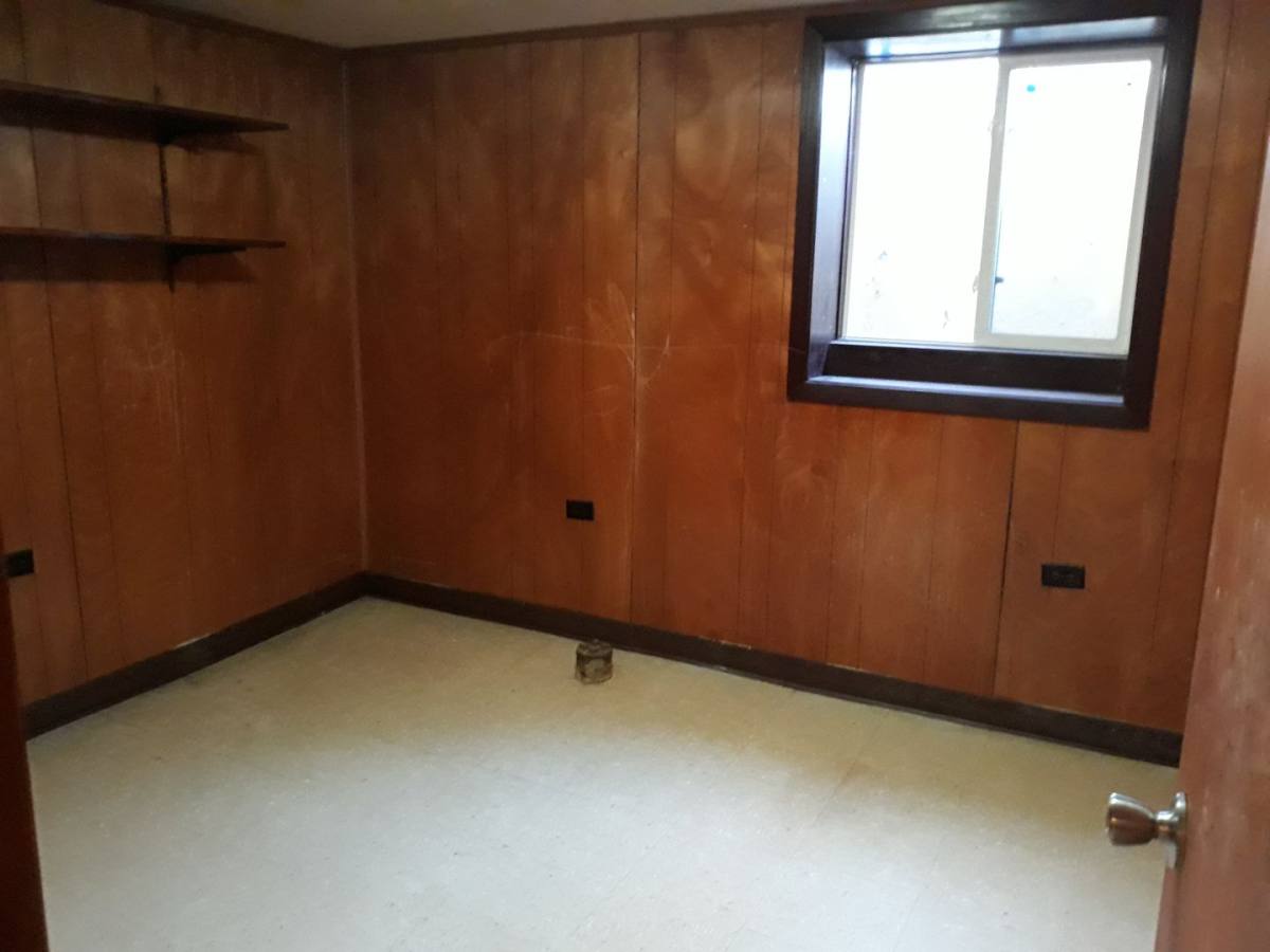 House for rent at 106 W 104th St, Minneapolis, MN 55420