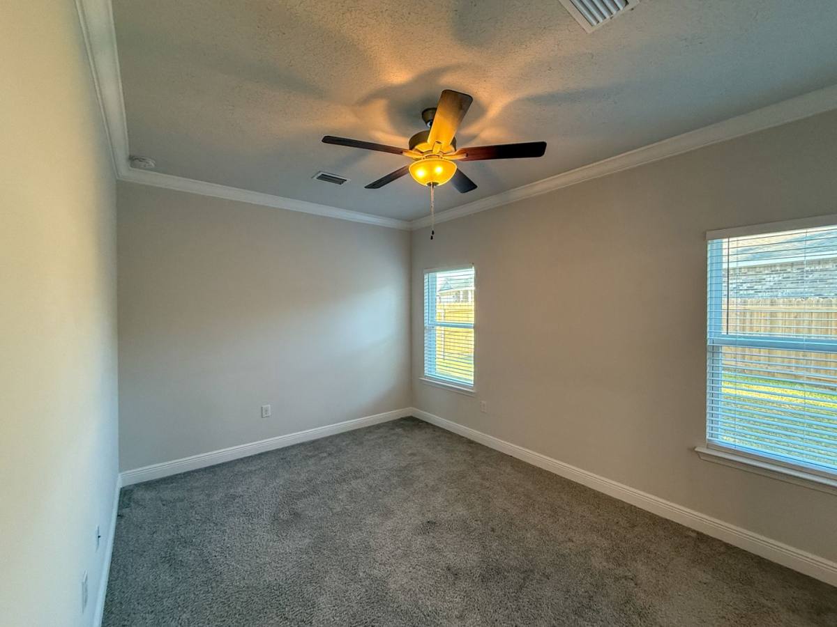 House for rent at 6617 Boatswain Rd, Pensacola, FL 32526