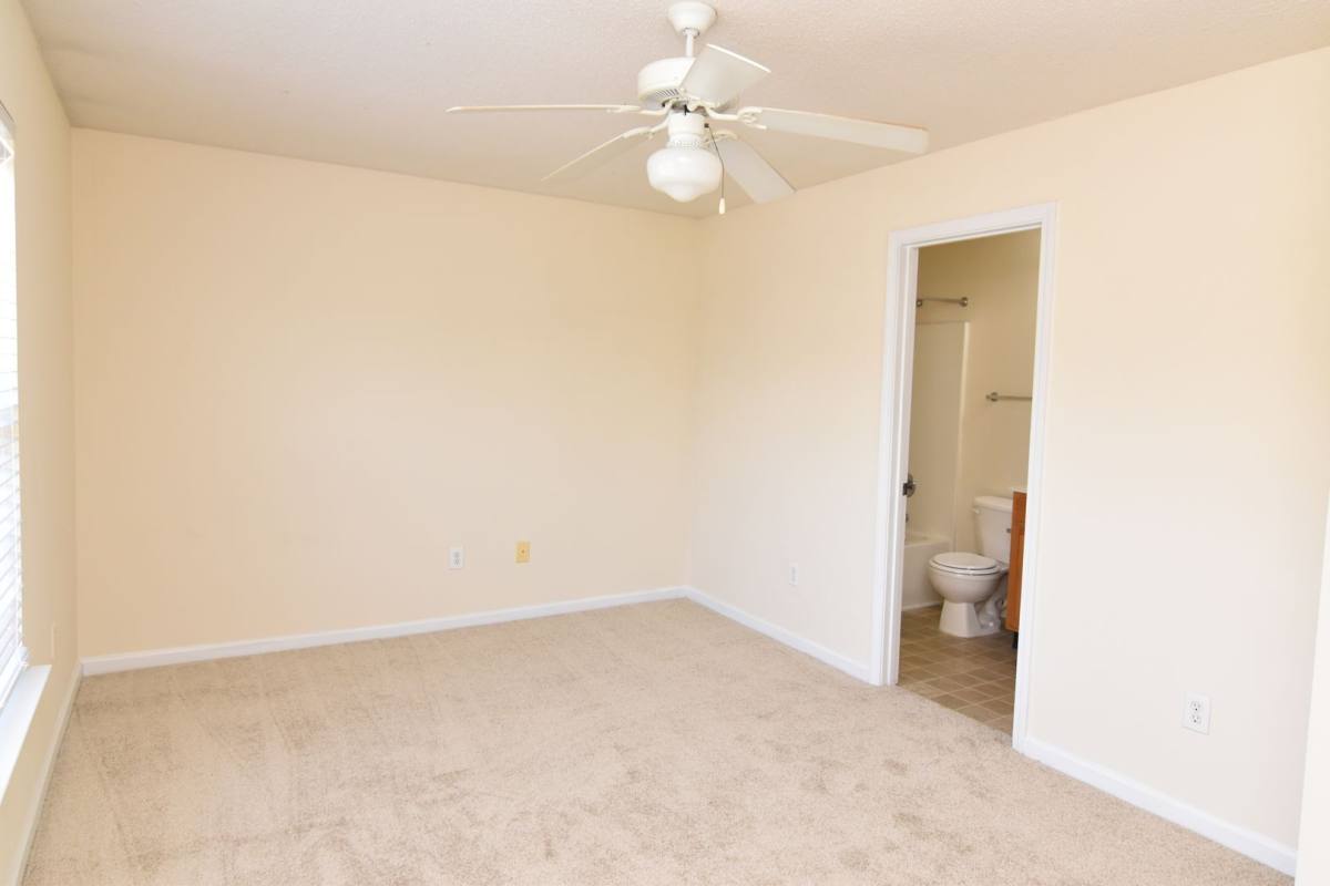 Apartment for rent at 124 N Wheeless Dr, Nashville, NC 27856