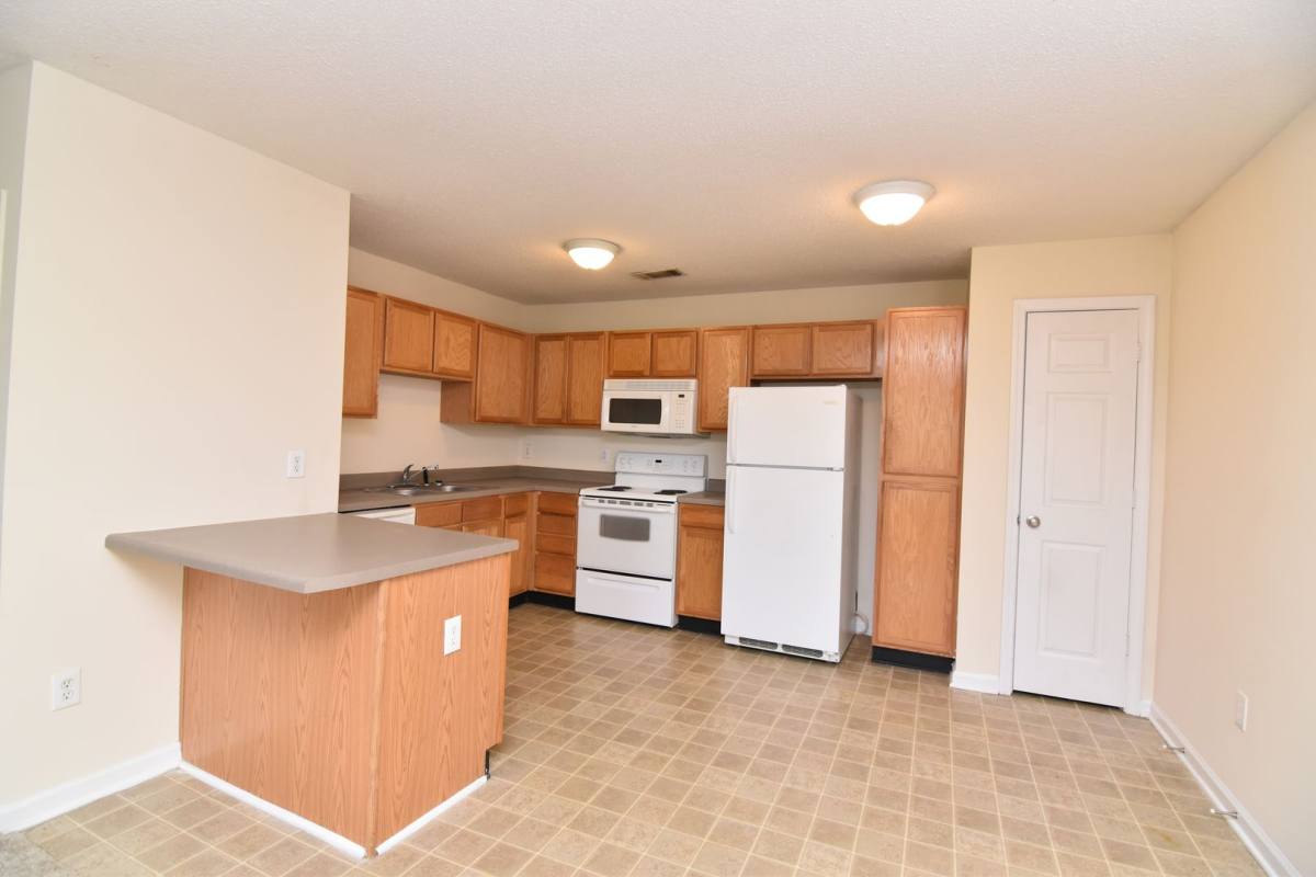 Apartment for rent at 124 N Wheeless Dr, Nashville, NC 27856