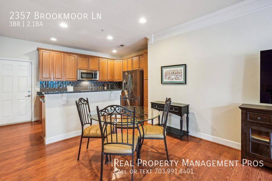 Townhouse for rent at 2357 Brookmoor Lane, Woodbridge, VA 22191