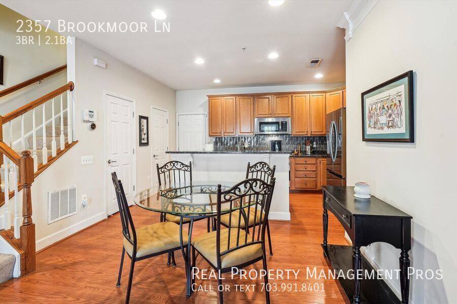 Townhouse for rent at 2357 Brookmoor Lane, Woodbridge, VA 22191