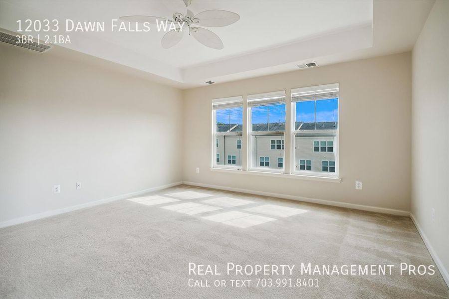 Townhouse for rent at 12033 Dawn Falls Way, Bristow, VA 20136