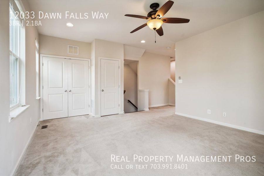 Townhouse for rent at 12033 Dawn Falls Way, Bristow, VA 20136