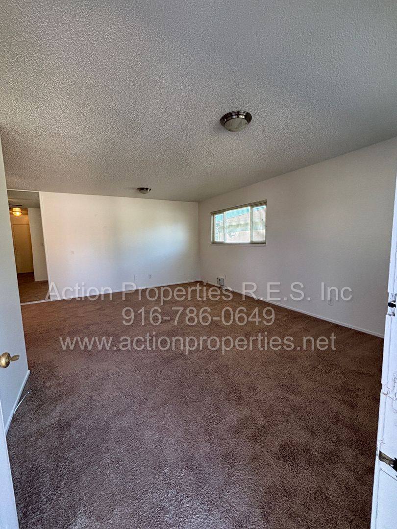 Apartment for rent at 303 Harding Blvd, Roseville, CA 95678