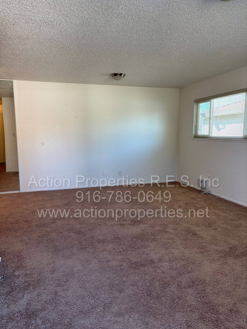 Apartment for rent at 303 Harding Blvd, Roseville, CA 95678