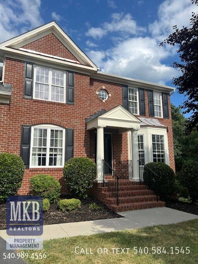 House for rent at 6564 Monet Dr, Roanoke, VA 24018