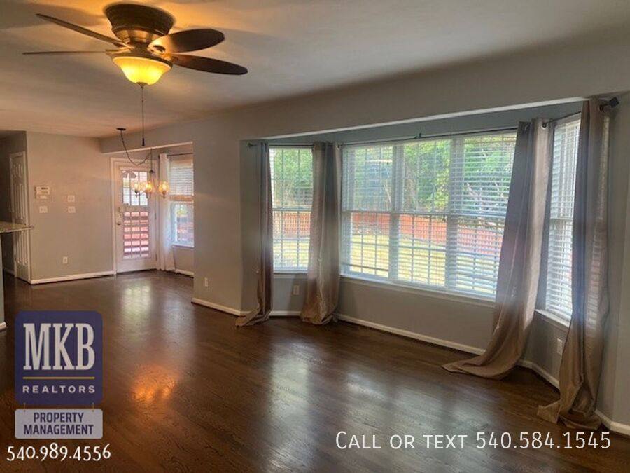 House for rent at 6564 Monet Dr, Roanoke, VA 24018