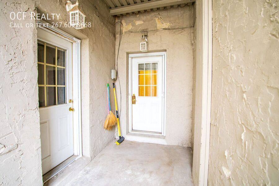 Apartment for rent at 1124 E Passyunk Ave #3, Philadelphia, PA 19147