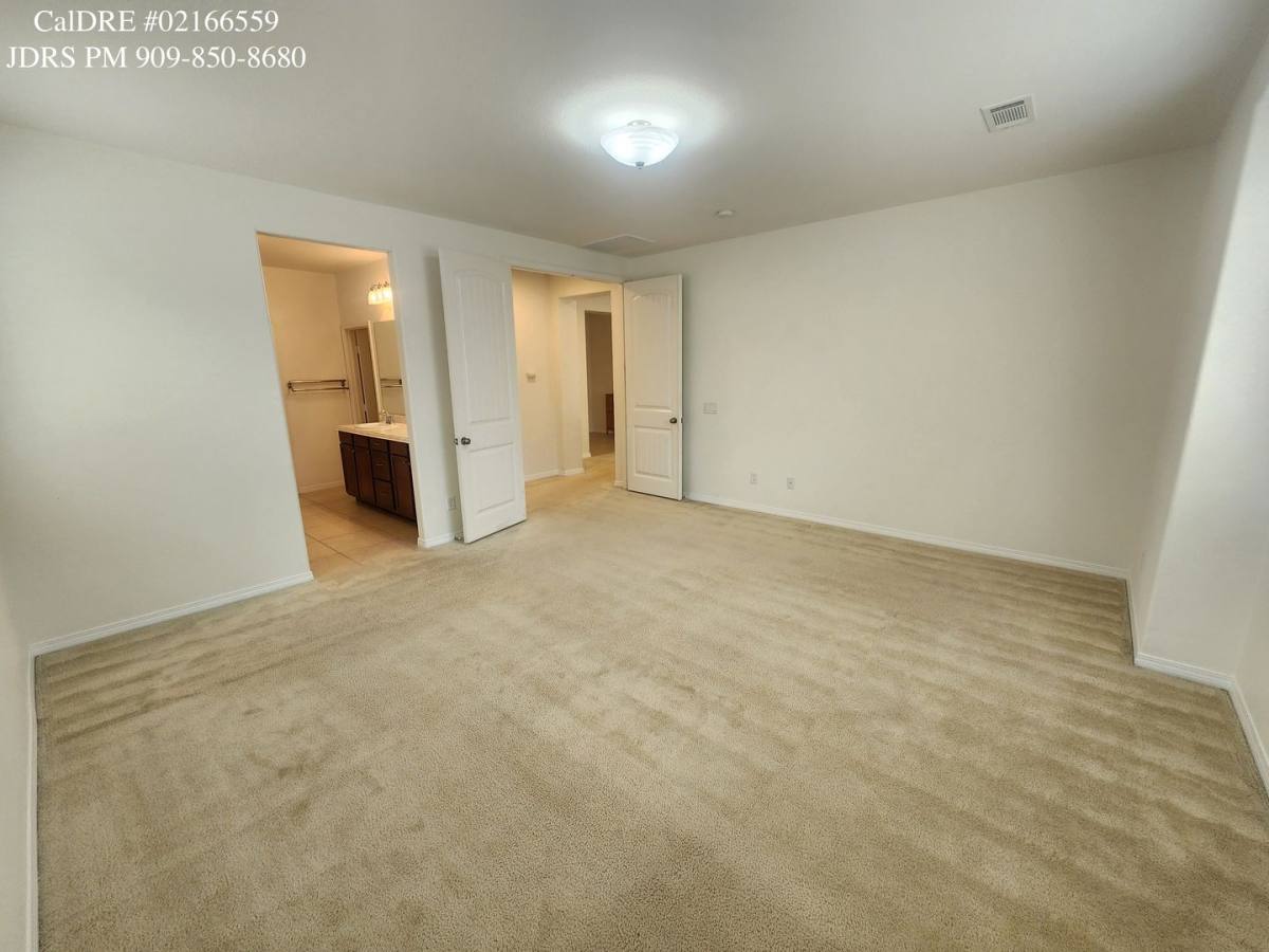 House for rent at 13891 Huntervale Dr, Corona, CA 92880