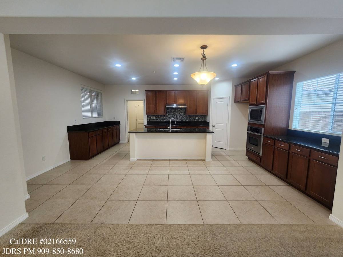 House for rent at 13891 Huntervale Dr, Corona, CA 92880