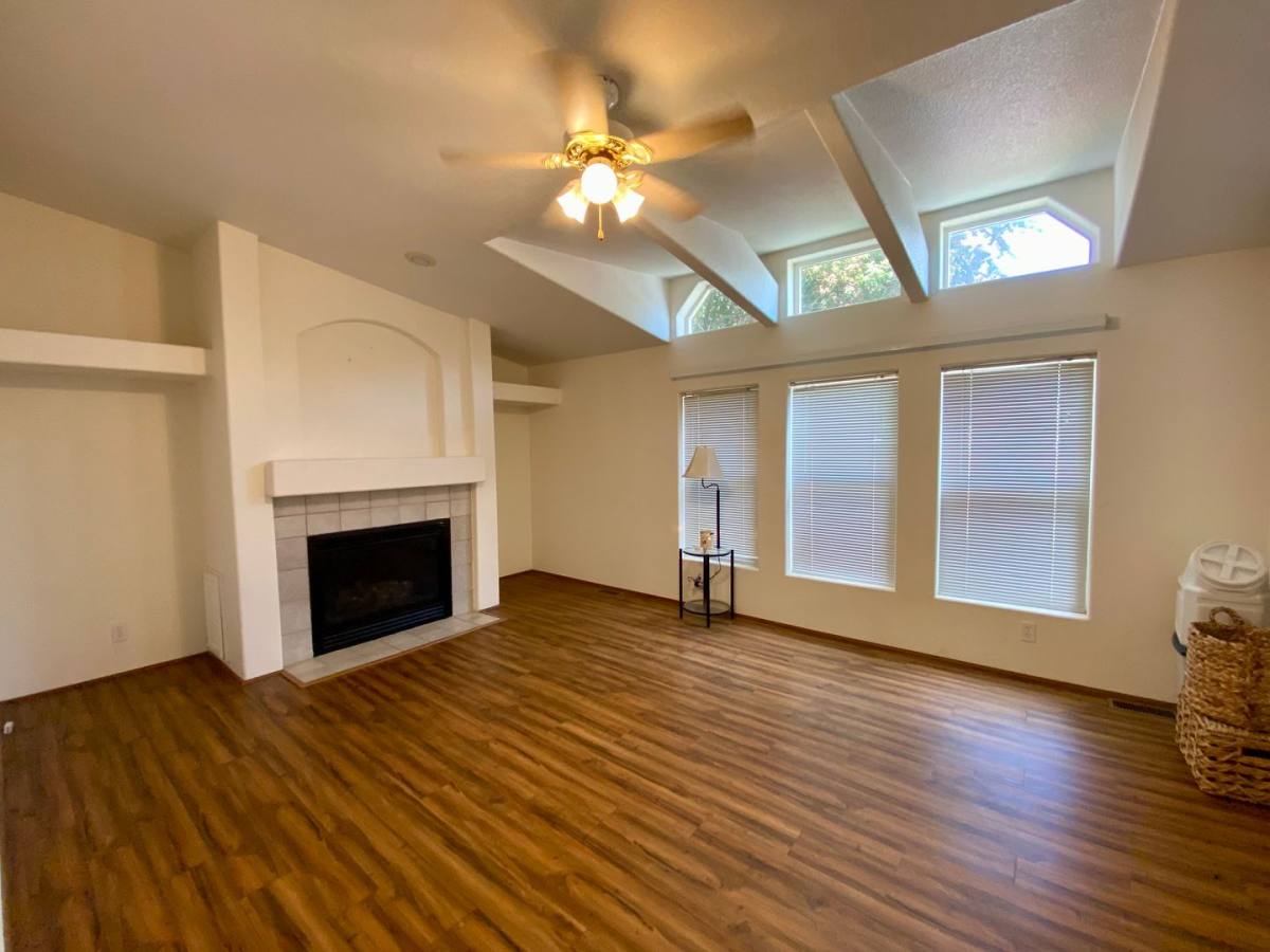 House for rent at 10410 F Ave, La Grande, OR 97850