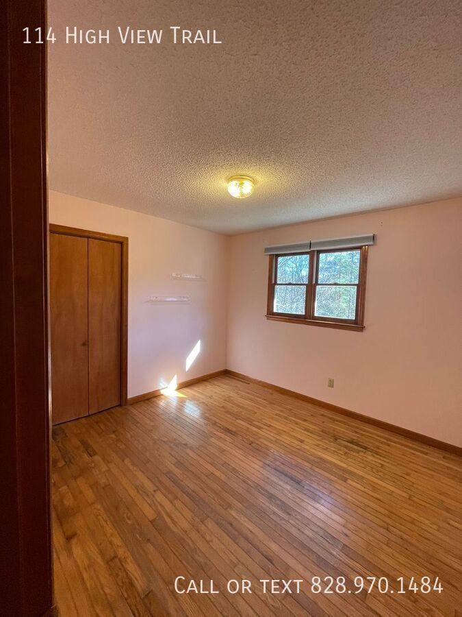 House for rent at 114 High View Trail, Burnsville, NC 28714