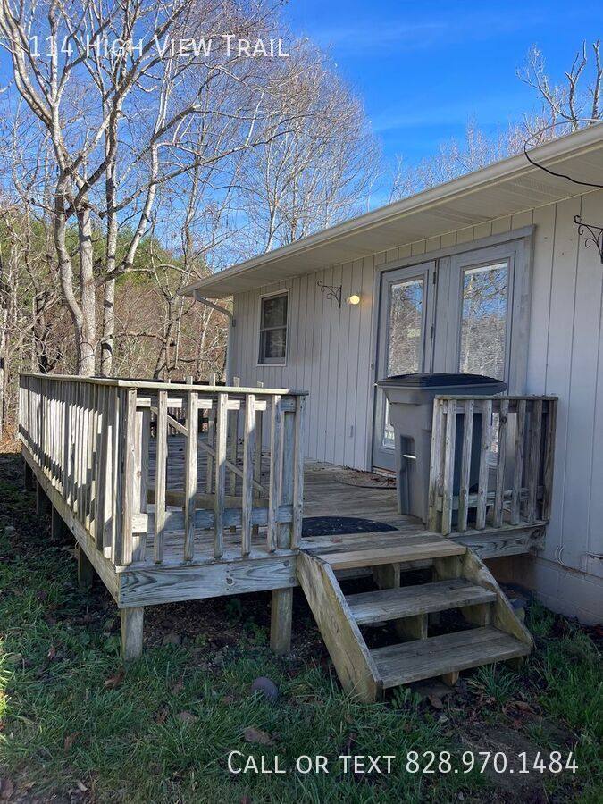 House for rent at 114 High View Trail, Burnsville, NC 28714