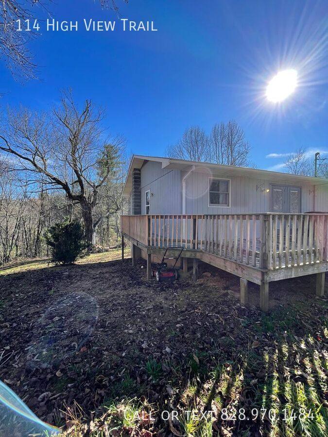 House for rent at 114 High View Trail, Burnsville, NC 28714